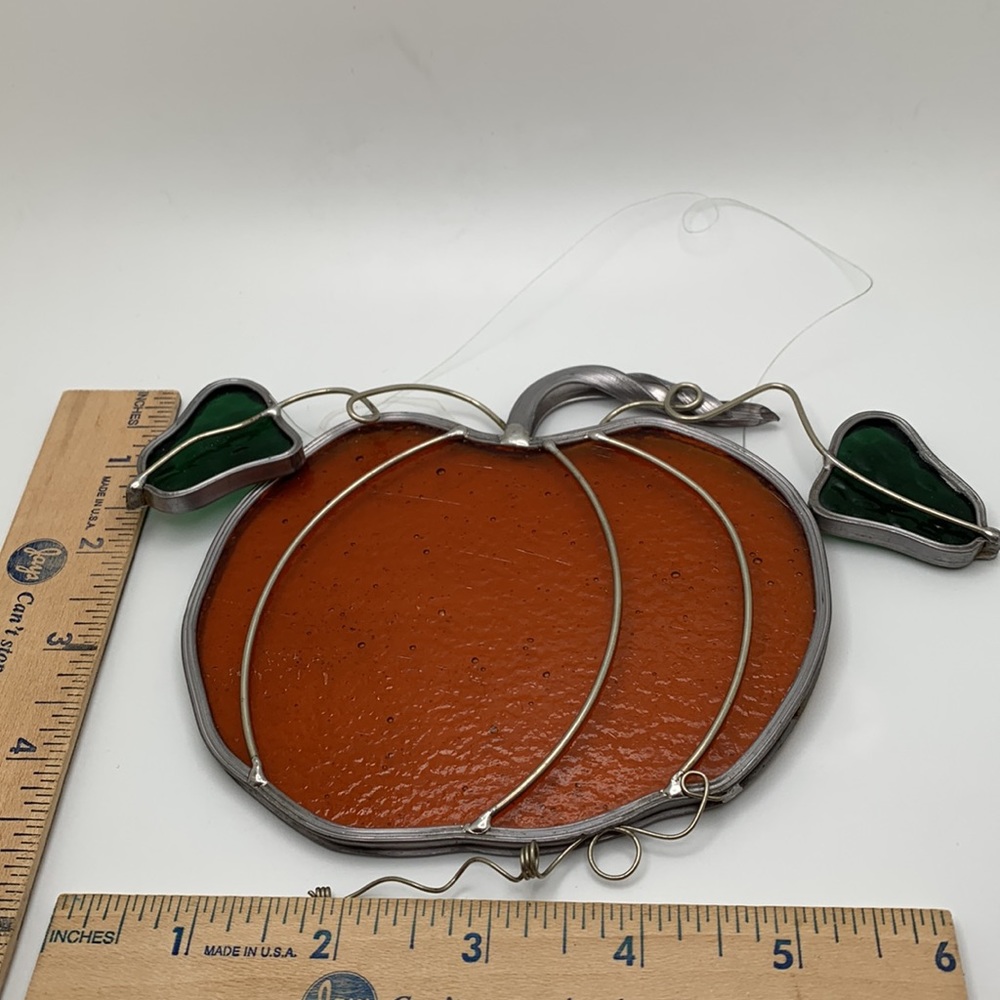 VTG stained glass pumpkin sun catcher with green leaves. Thanksgiving - Picture 2 of 9